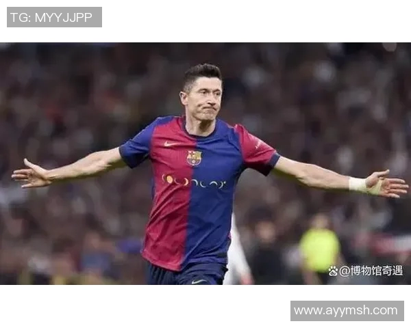 足球明星捂嘴庆祝引发热议背后的情感与故事揭秘